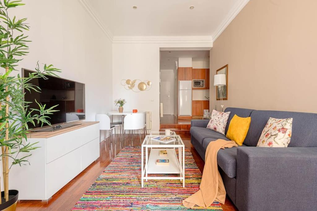 Bright Apartment In Gran Via With Balconies Inf2Iz3 Мадрид Экстерьер фото
