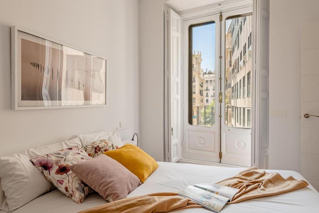 Bright Apartment In Gran Via With Balconies Inf2Iz3 Мадрид Экстерьер фото